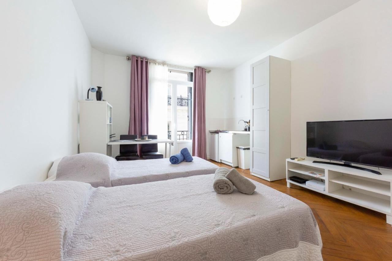 Cosy Apartment 27 M2 In Rue D'Antibes And Croisette カンヌ エクステリア 写真